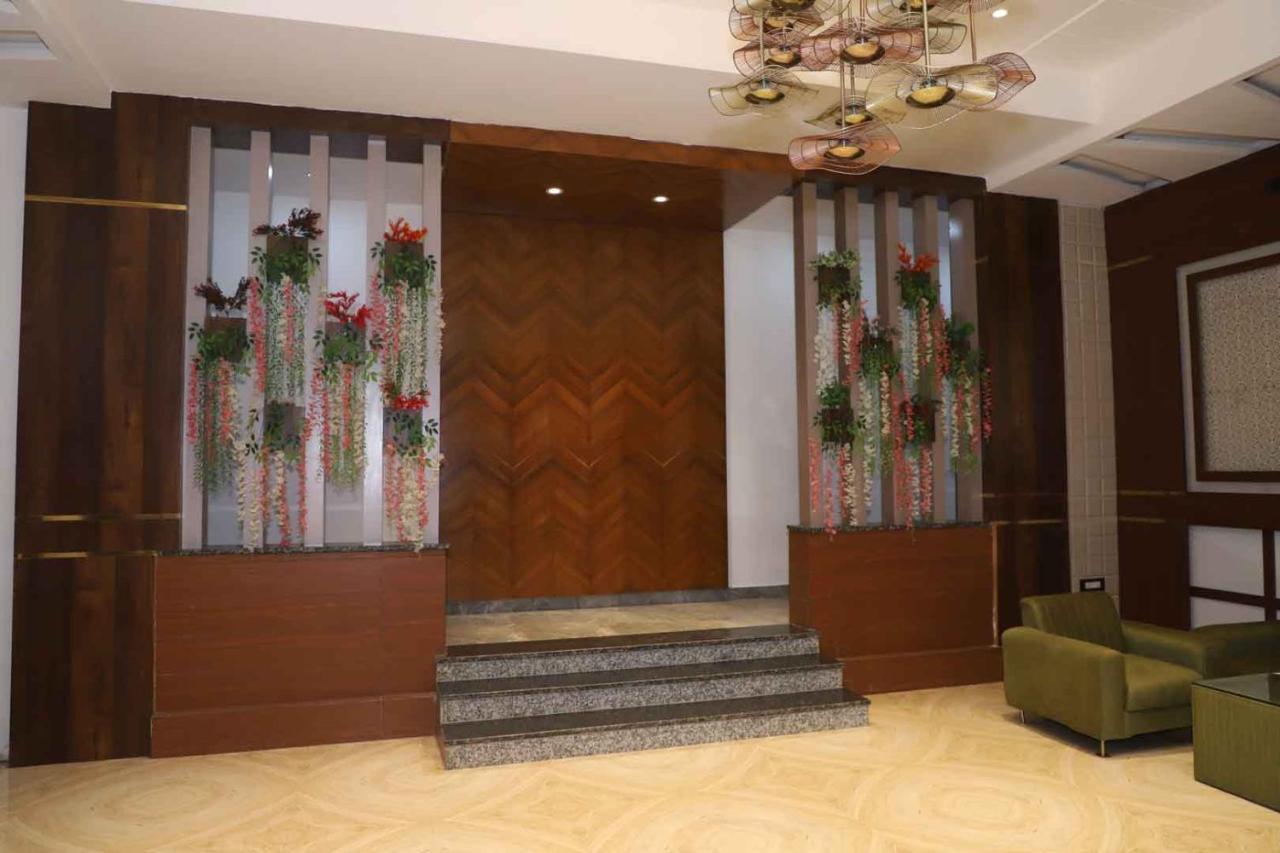Golden Stone Resorts Aligarh Bagian luar foto