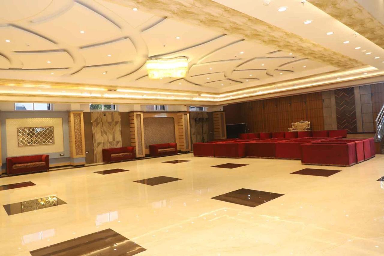 Golden Stone Resorts Aligarh Bagian luar foto